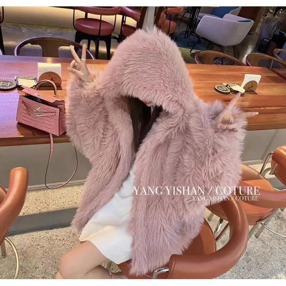 2022 Winter Fur Coat Women Imitation Fox Hair Korean Version of The New Faux Fur Coat Hooded Fox Fur Long Fur Collar Jackets