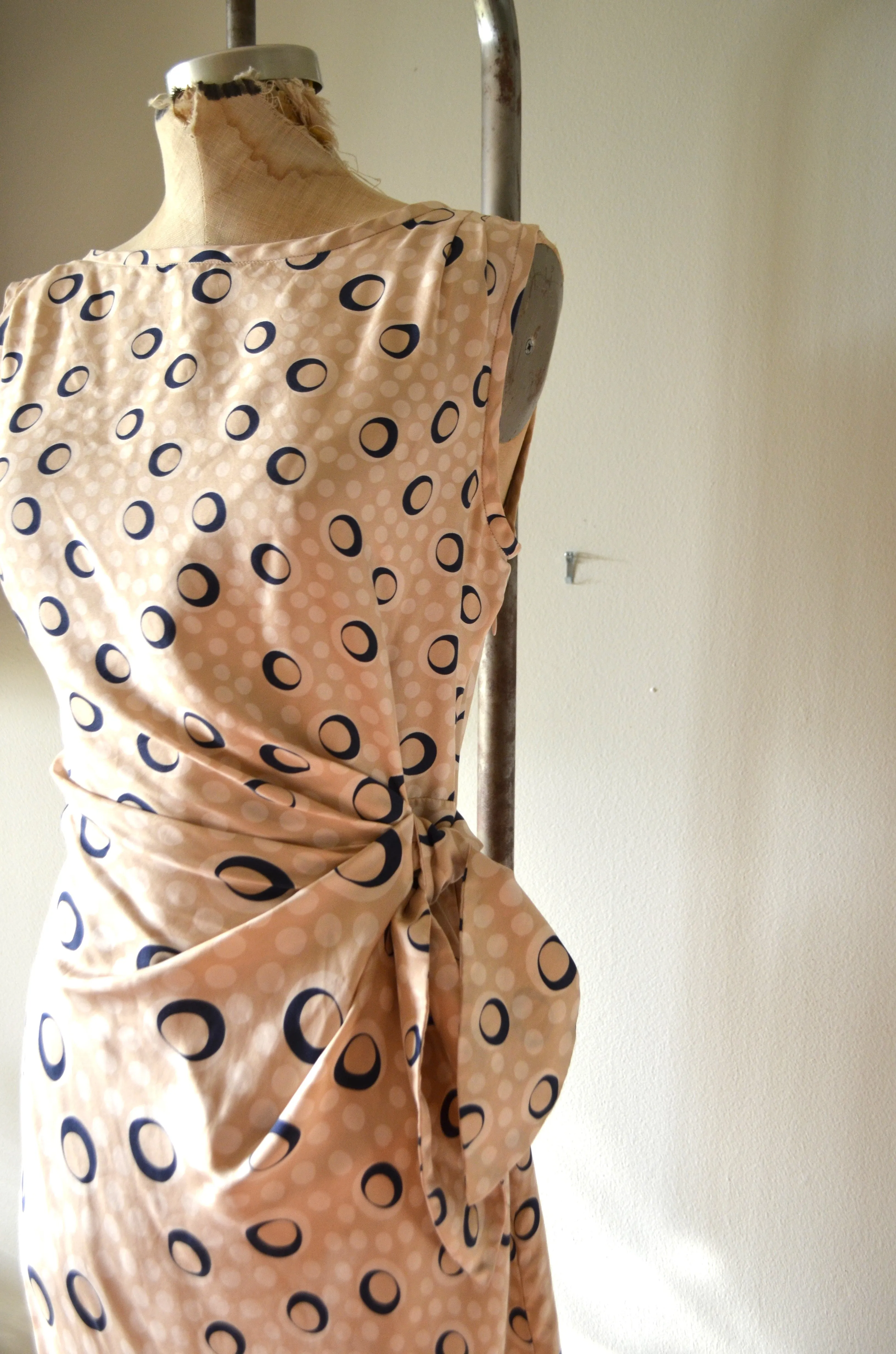 Authentic Diane Von Furstenberg 100% silk polka dot dress