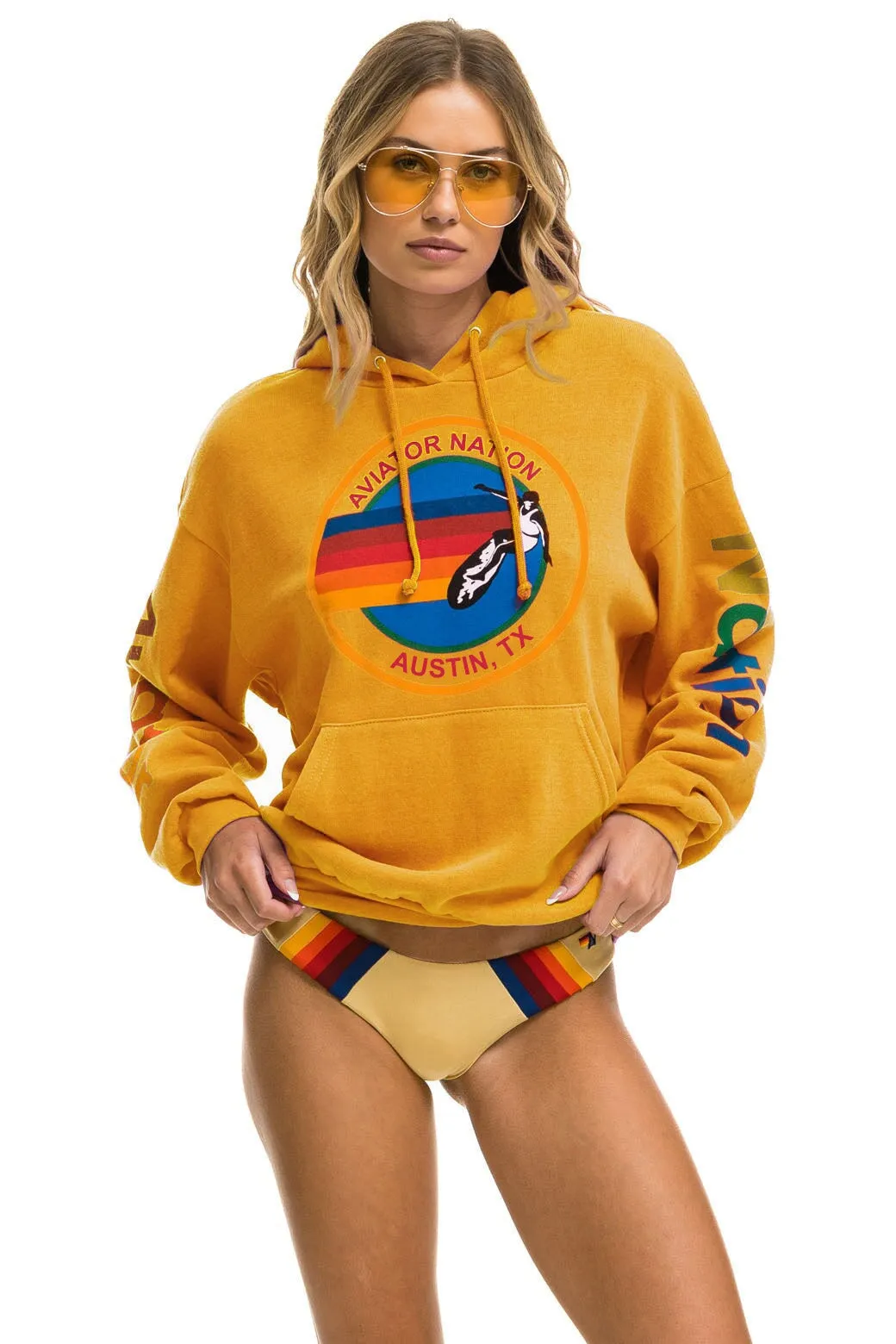 AVIATOR NATION AUSTIN RELAXED PULLOVER HOODIE - GOLD