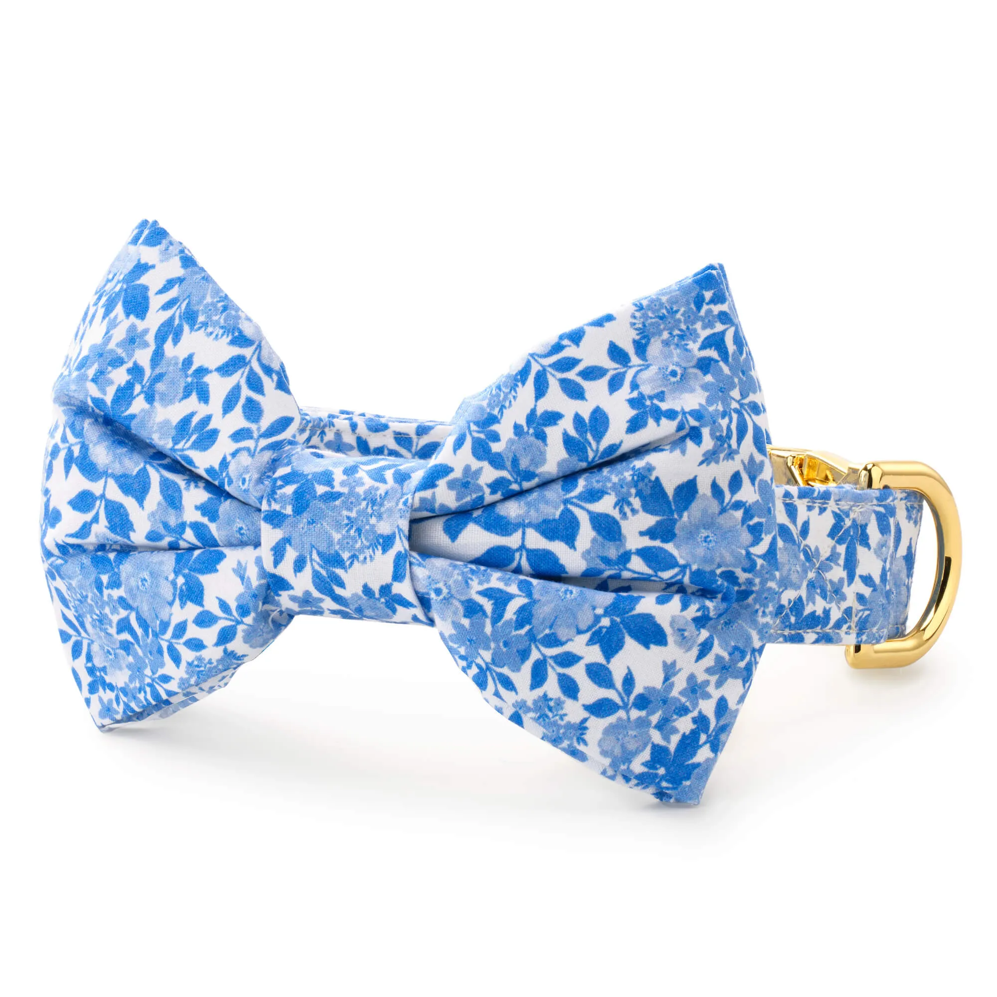 Blue Roses Bow Tie Collar