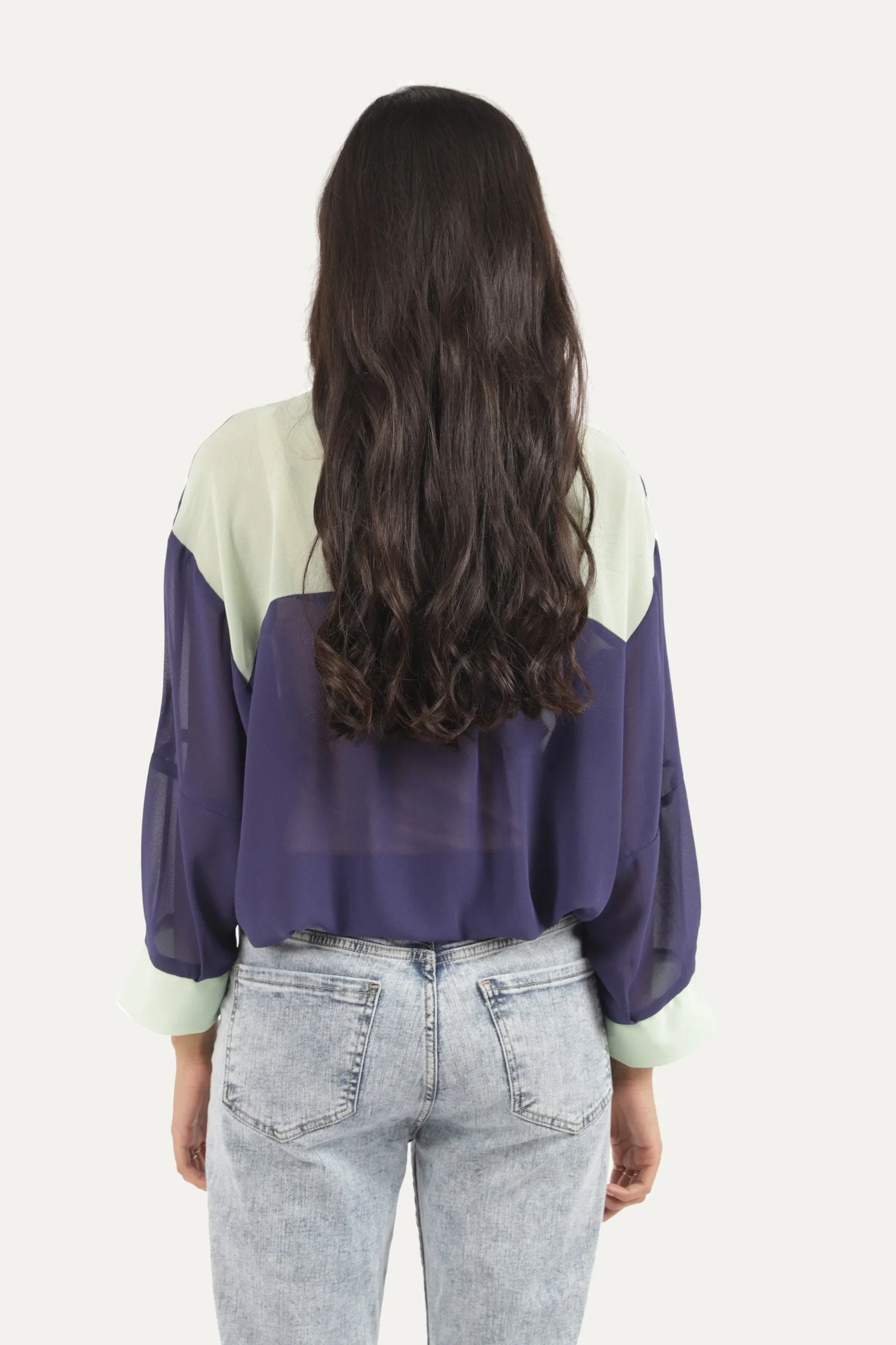 Buttoned Collar Shirt