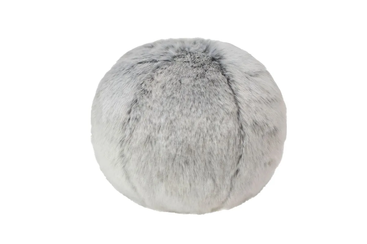 Glacier Faux Fur Snowball by Evelyne Prélonge