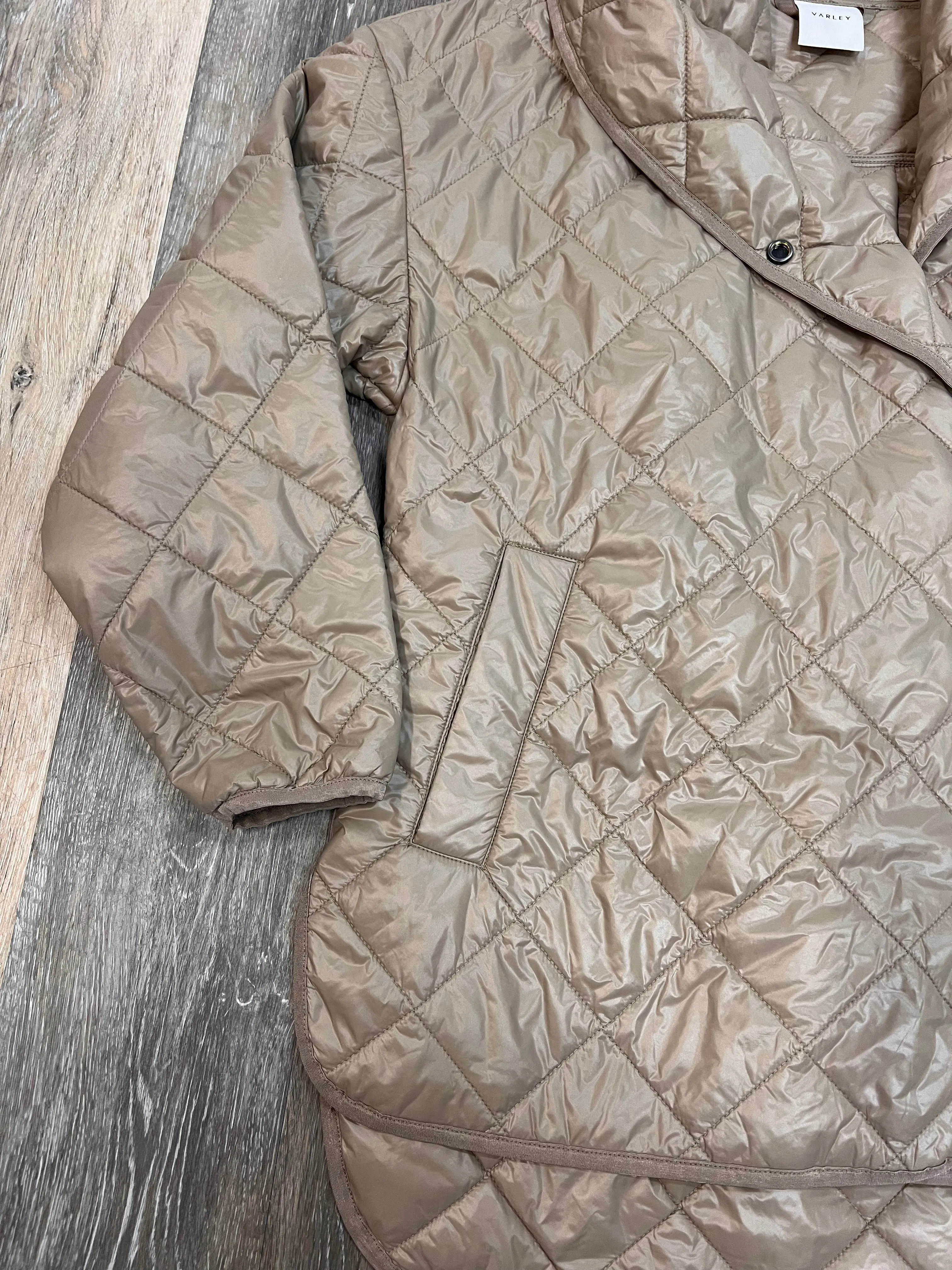 Jacket Puffer & Quilted By Varley In Tan, Size: S