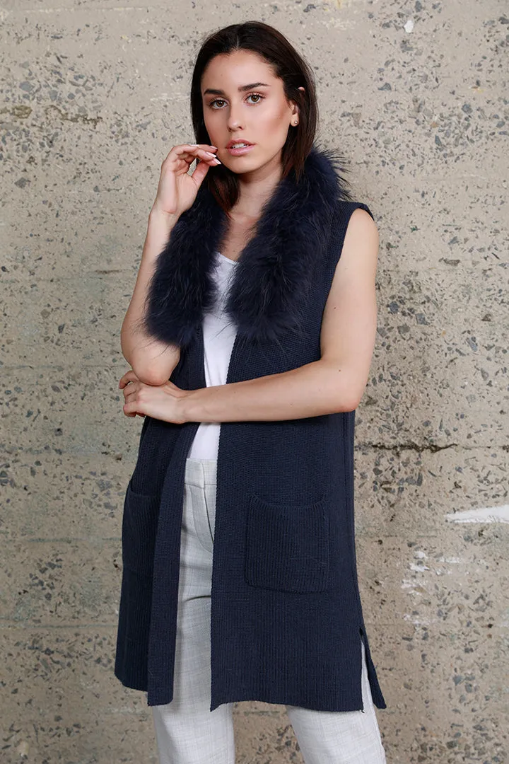 Knitted Vest with Detachable Fur Collar