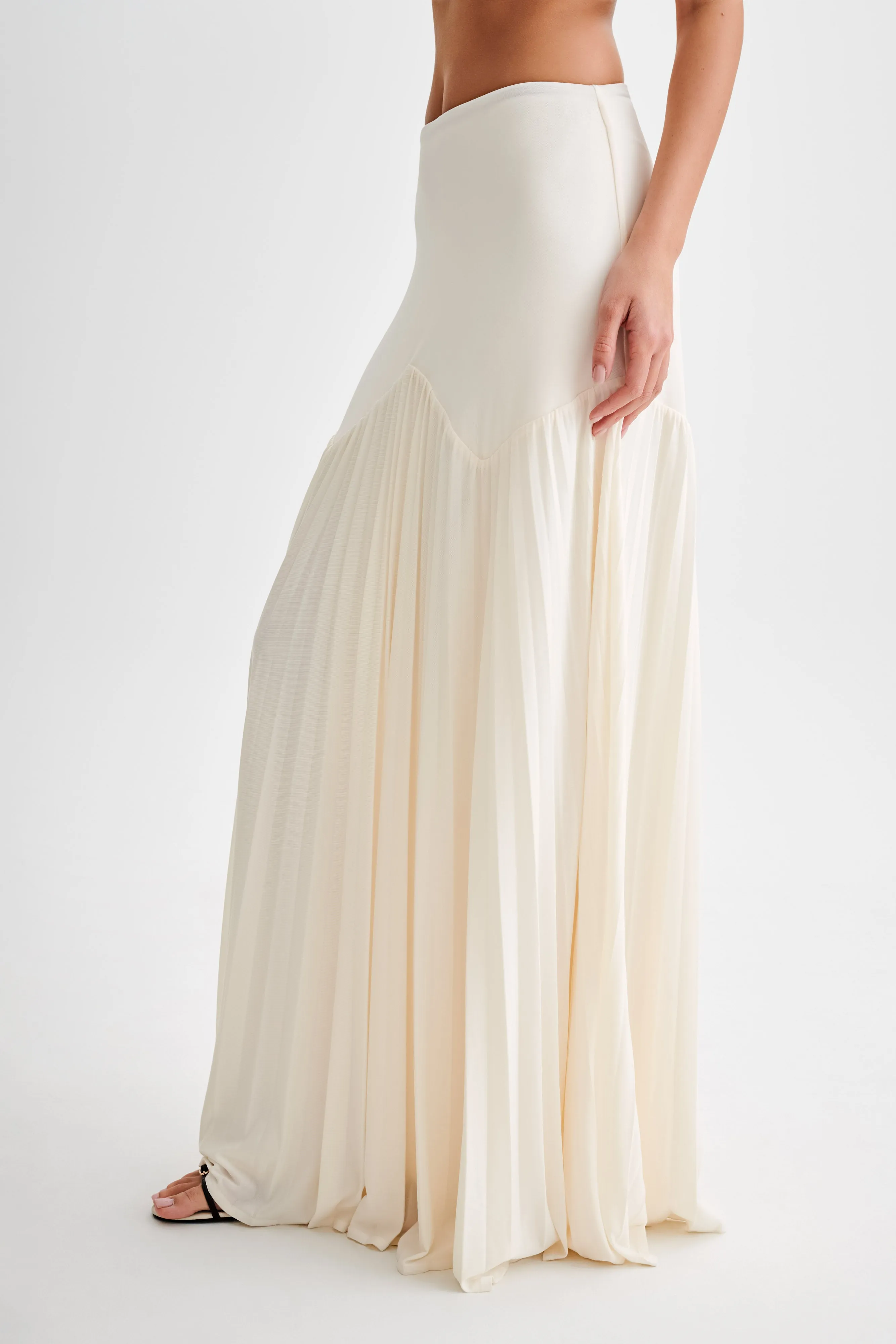 Odette Slinky Maxi Skirt - Ivory