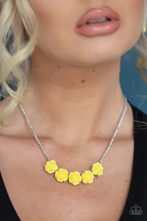 Paparazzi Garden Party Posh Necklace Yellow