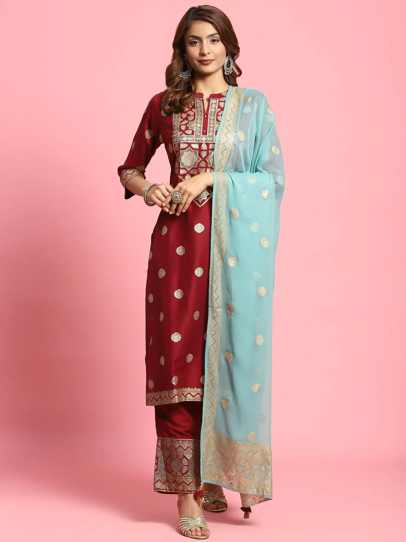 Women Burgundy Foil Print Kurta Comfort Pant Dupatta